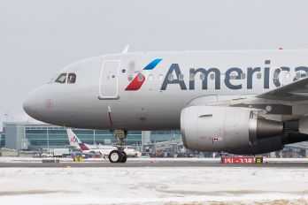 N9010R - American Airlines Airbus A319