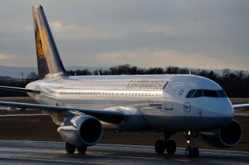 D-AIBJ - Lufthansa Airbus A319