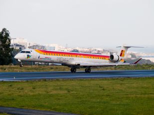 EC-LOV - Air Nostrum - Iberia Regional Canadair CL-600 CRJ-1000