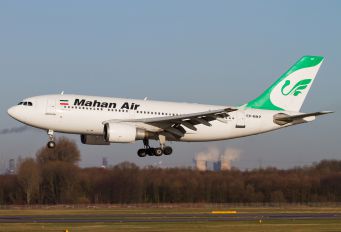 EP-MNP - Mahan Air Airbus A310
