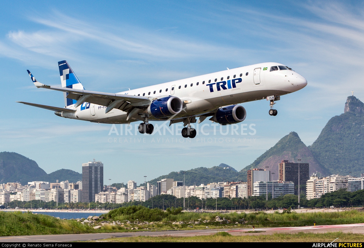 Trip Linhas Aéreas PP-PJN aircraft at Rio de Janeiro - Santos Dumont