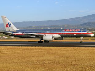 N659AA - American Airlines Boeing 757-200