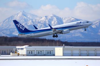 JA06AN - ANA - All Nippon Airways Boeing 737-700
