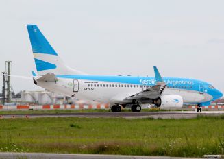 LV-CYO - Aerolineas Argentinas Boeing 737-700