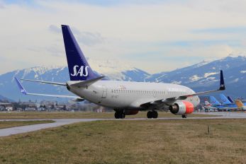 SE-RET - SAS - Scandinavian Airlines Boeing 737-700