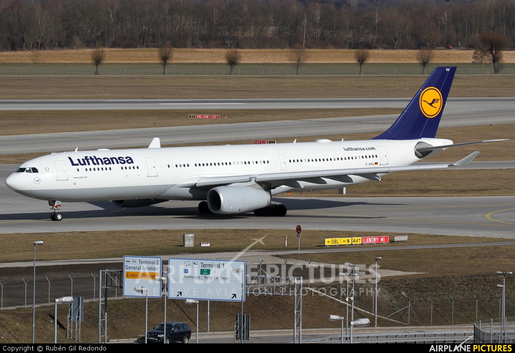 Lufthansa D-AIKQ aircraft at Munich