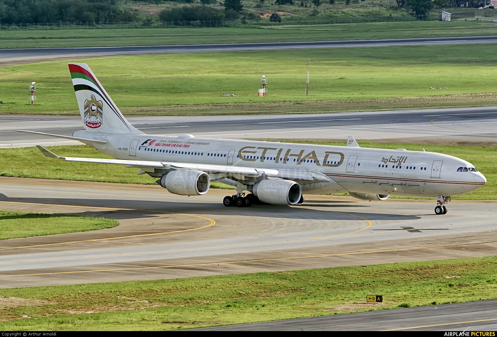 Etihad Airways A6-EHD aircraft at São Paulo - Guarulhos