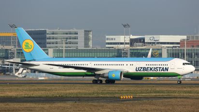 UK67001 - Uzbekistan Airways Boeing 767-300ER