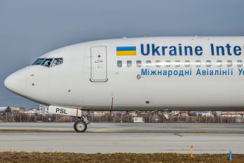 UR-PSL - Ukraine International Airlines Boeing 737-900ER