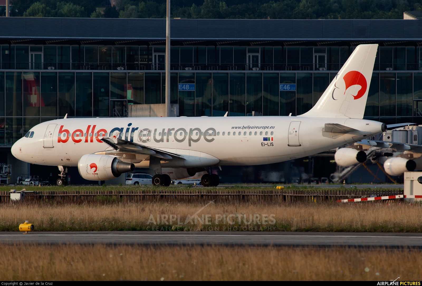 BelleAir EI-LIS aircraft at Zurich