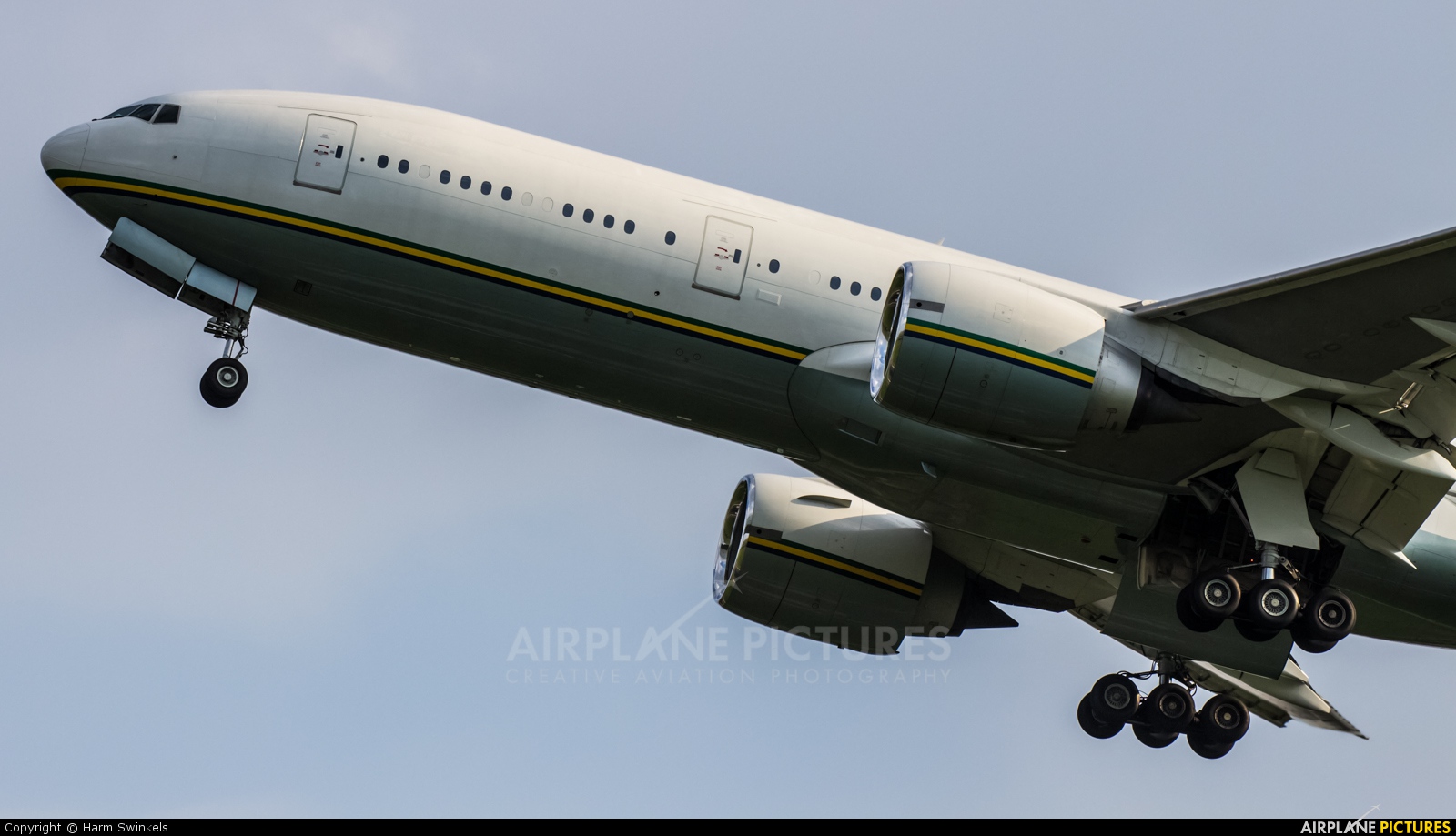 Gabon - Government TR-KPR aircraft at Rotterdam