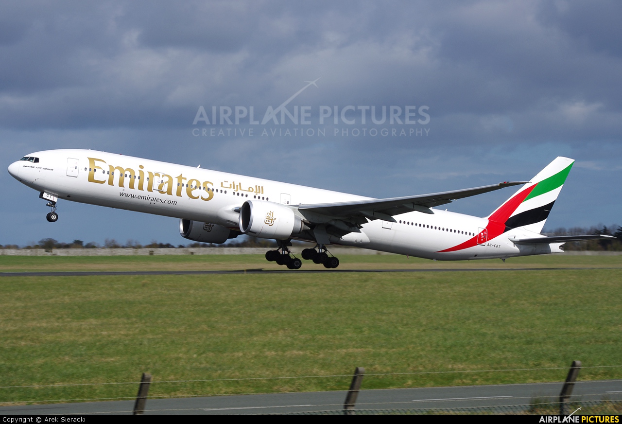 Emirates Airlines A6-EGT aircraft at Dublin
