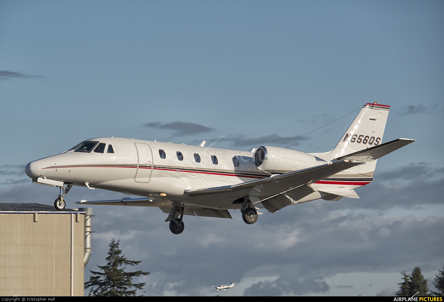 Netjets (USA) N656QS aircraft at Everett - Snohomish County / Paine Field