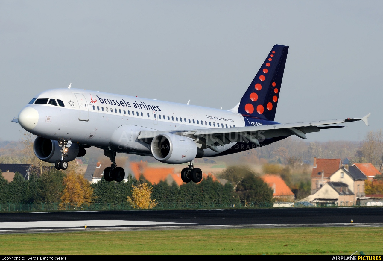 Brussels Airlines OO-SSW aircraft at Brussels - Zaventem