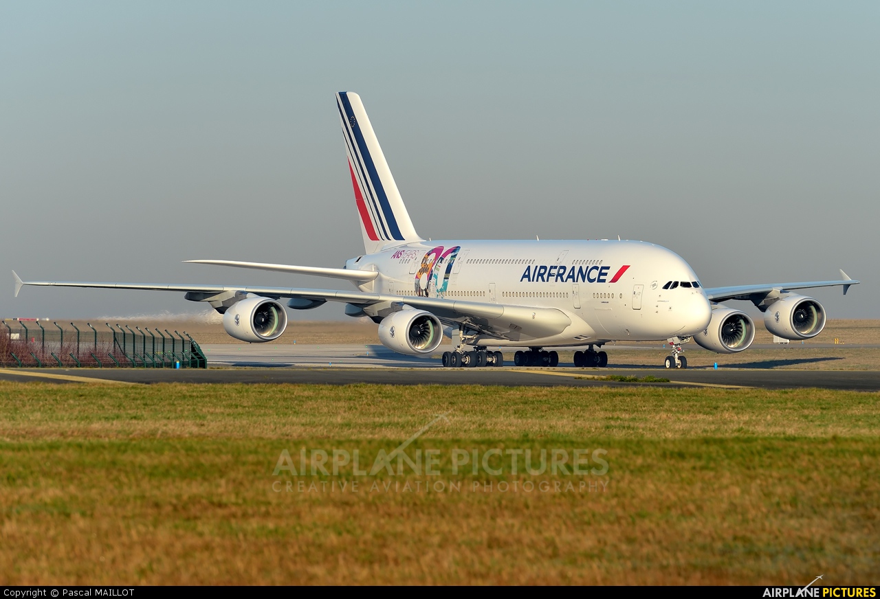 Air France F-HPJI aircraft at Paris - Charles de Gaulle
