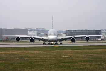 F-WWST - Qatar Airways Airbus A380