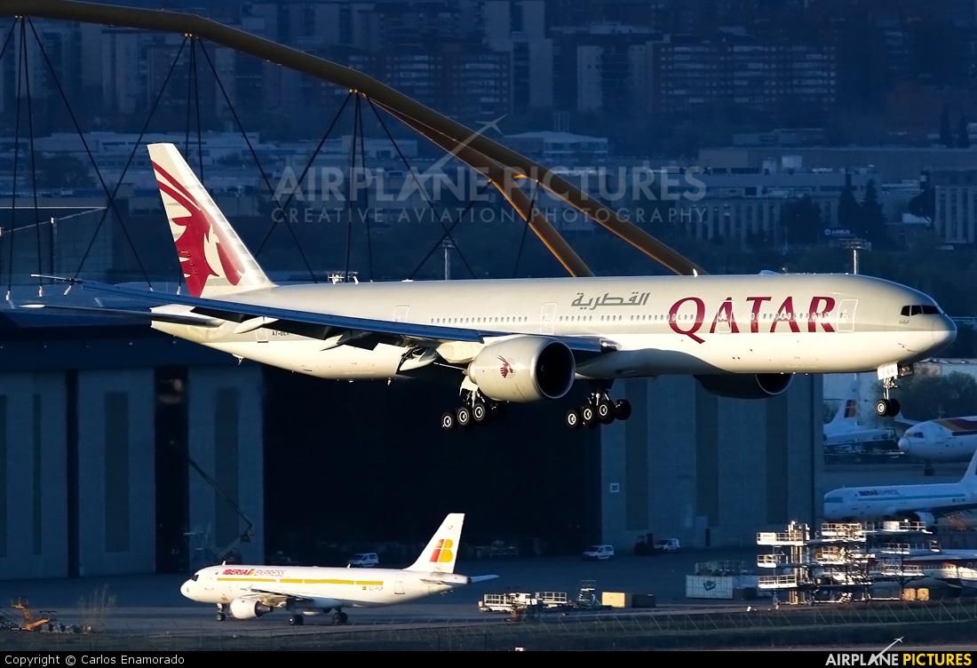 Qatar Airways A7-BEA aircraft at Madrid - Barajas