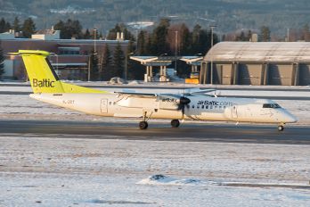 YL-BBT - Air Baltic de Havilland Canada DHC-8-400Q / Bombardier Q400