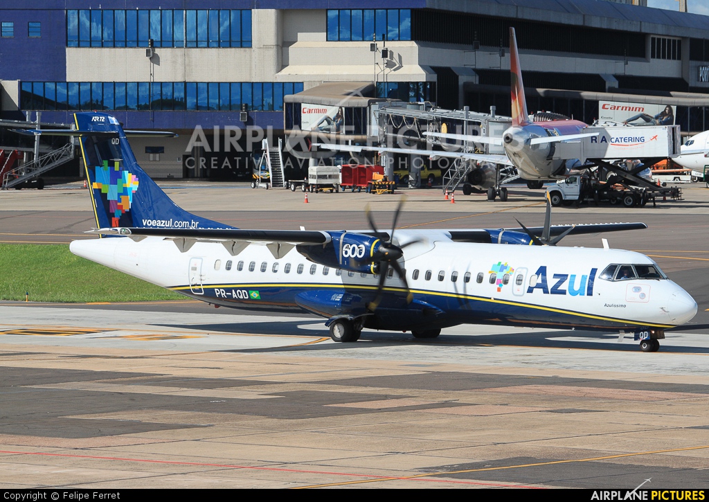 Azul Linhas Aéreas PR-AQD aircraft at Porto Alegre - Salgado Filho