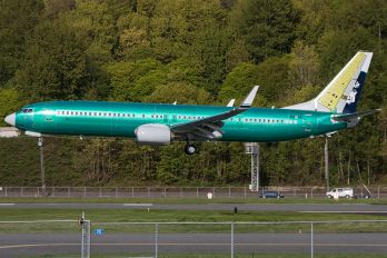 N1796B - Alaska Airlines Boeing 737-900ER