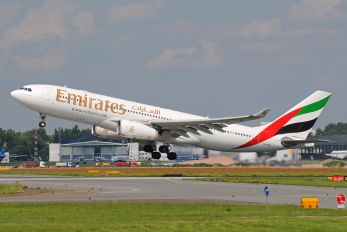A6-EAO - Emirates Airlines Airbus A330-200