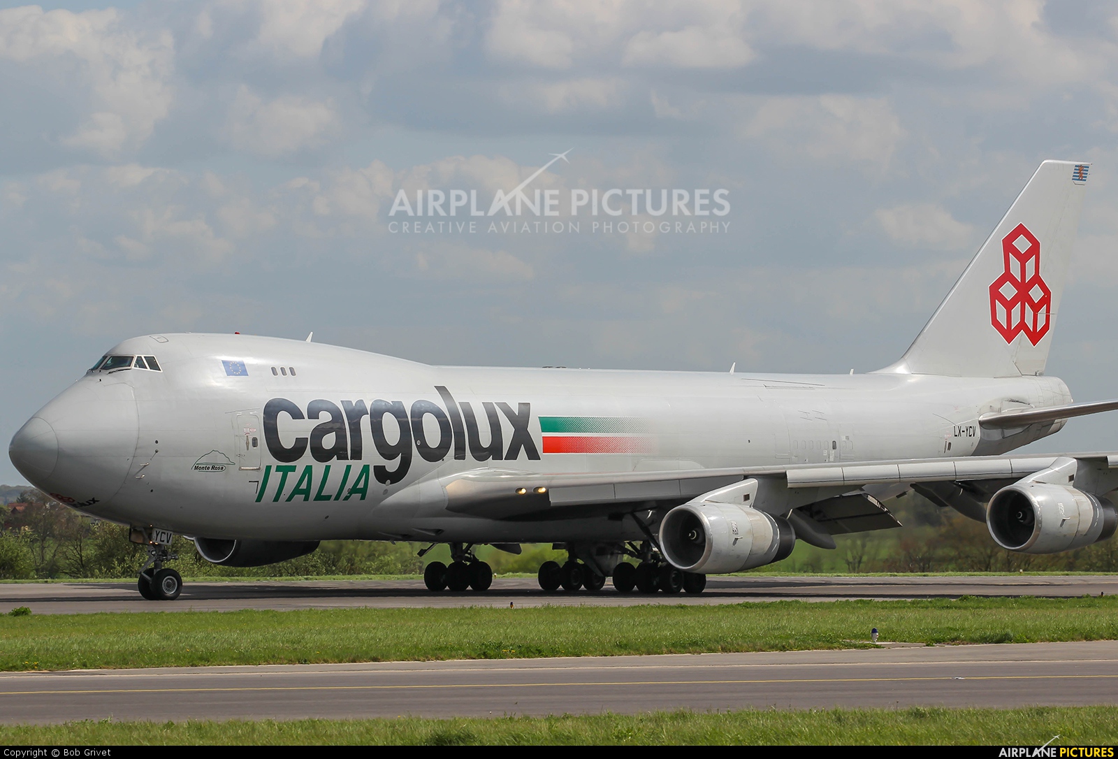 Cargolux Italia LX-YCV aircraft at Luxembourg - Findel