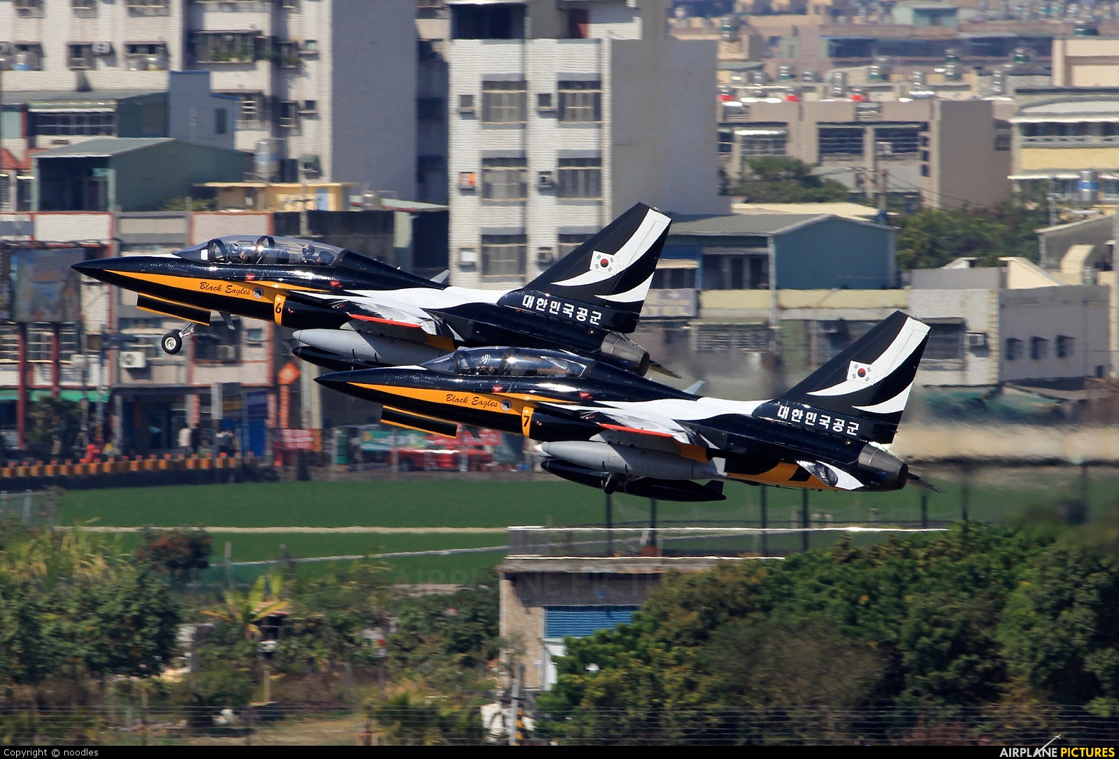 Korea (South) - Air Force: Black Eagles 10-0057 aircraft at Kaohsiung/Gaoxiong Intl