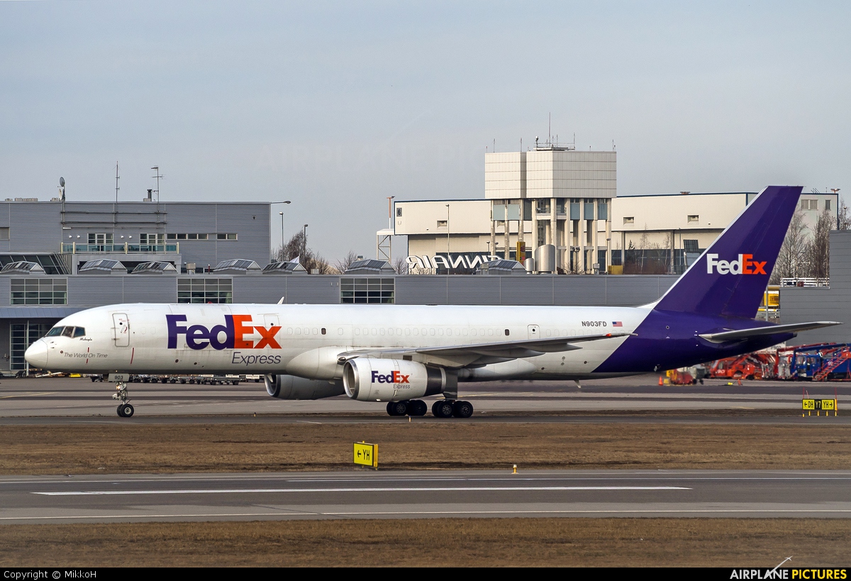 FedEx Federal Express N903FD aircraft at Helsinki - Vantaa