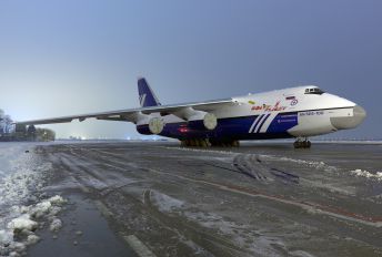 RA-82068 - Polet Flight Antonov An-124