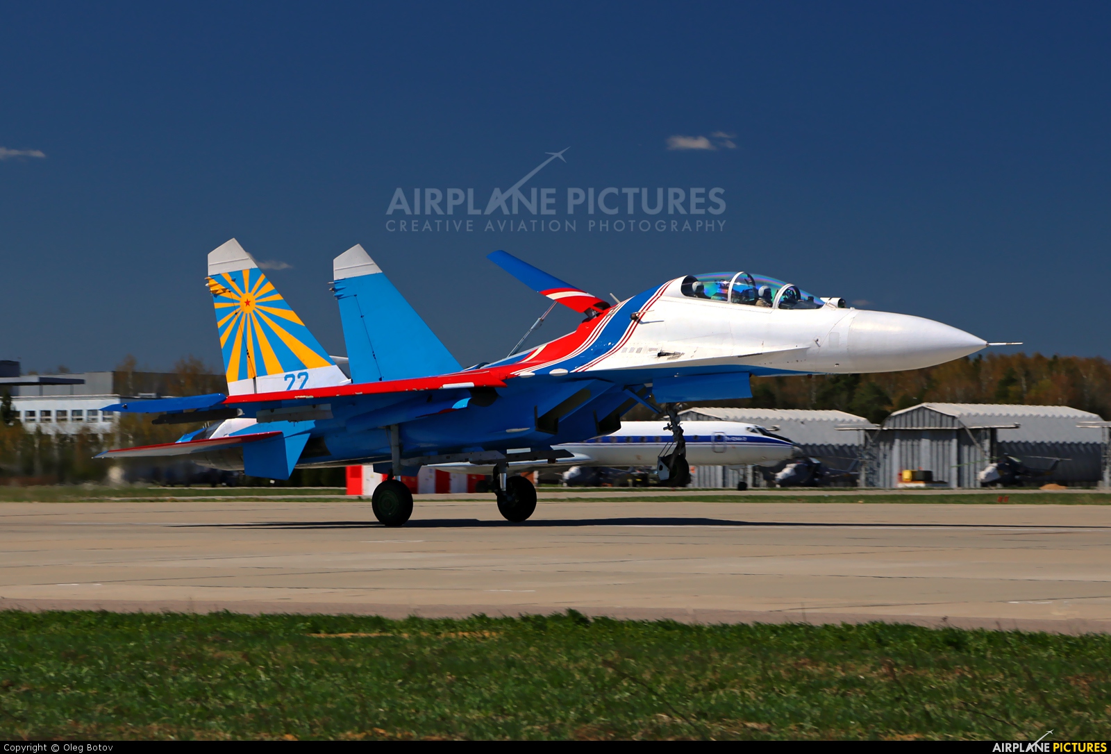 Russia - Air Force "Russian Knights" 22 aircraft at Kubinka