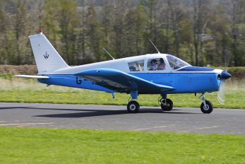 G-AVLF - Private Piper PA-28 Cherokee