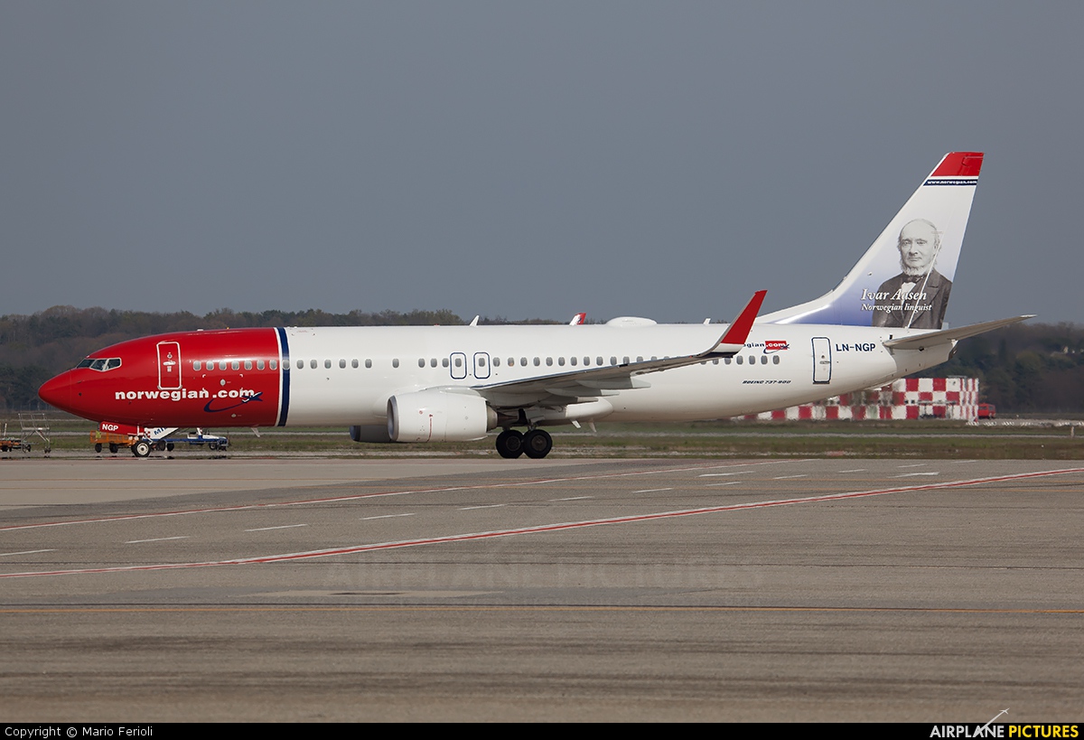 Norwegian Air Shuttle LN-NGP aircraft at Milan - Malpensa