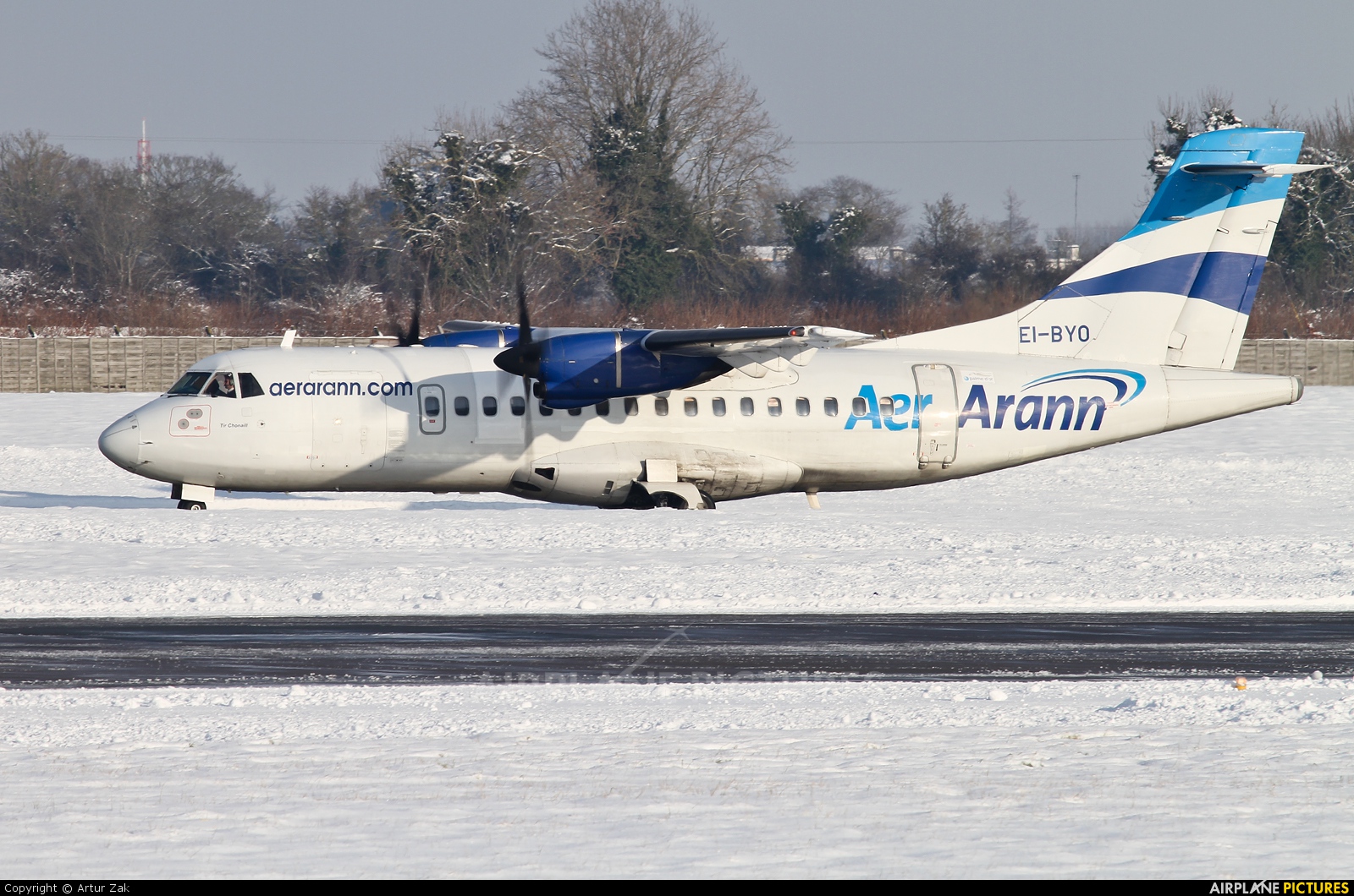Aer Arann EI-BYO aircraft at Dublin