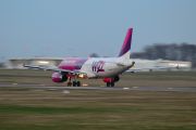 HA-LWG - Wizz Air Airbus A320 aircraft