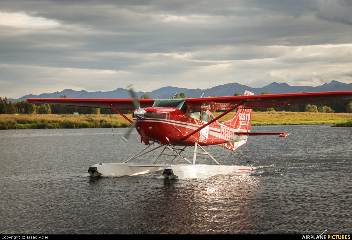 Private N4596U aircraft at Anchorage - Lake Hood
