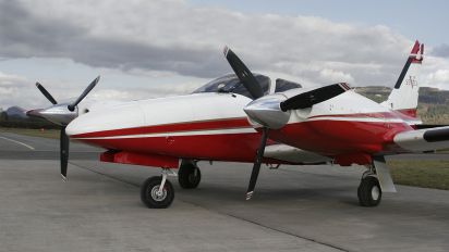 N95D - Private Piper PA-34 Seneca