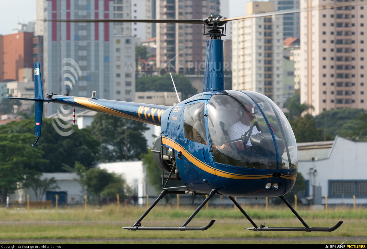 Private PT-YYG aircraft at São Paulo - Campo de Marte