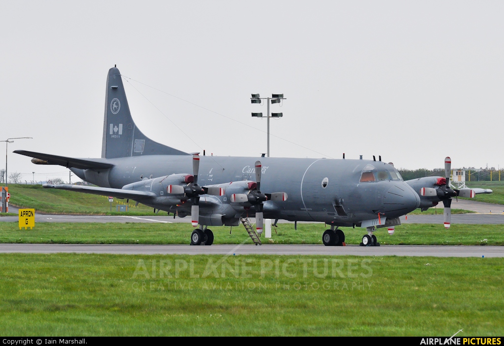 Canada - Air Force 140111 aircraft at Prestwick