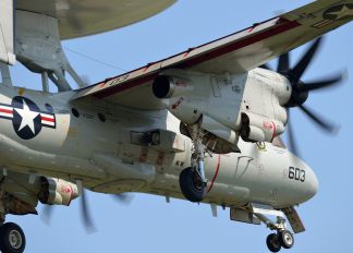 165649 - USA - Navy Grumman E-2C Hawkeye