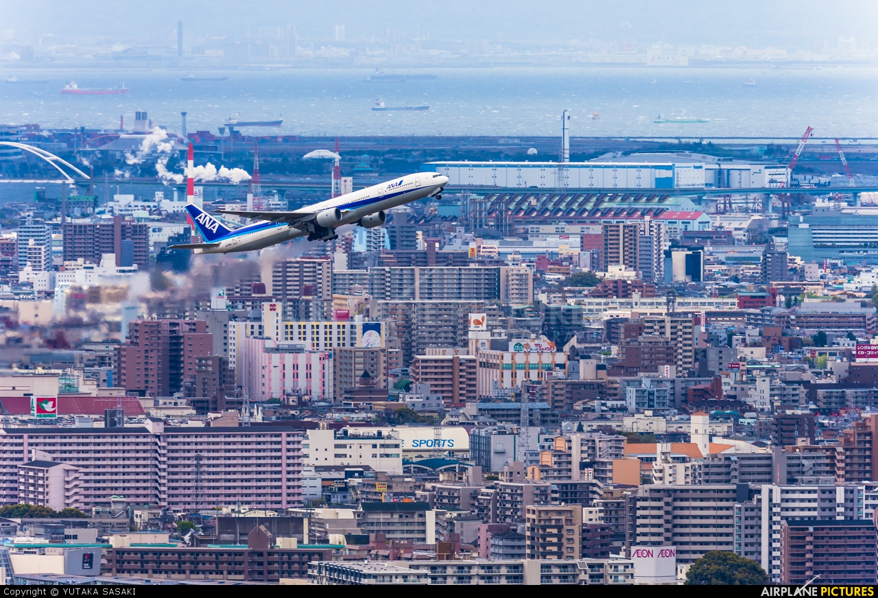 ANA - All Nippon Airways JA755A aircraft at Osaka - Itami Intl