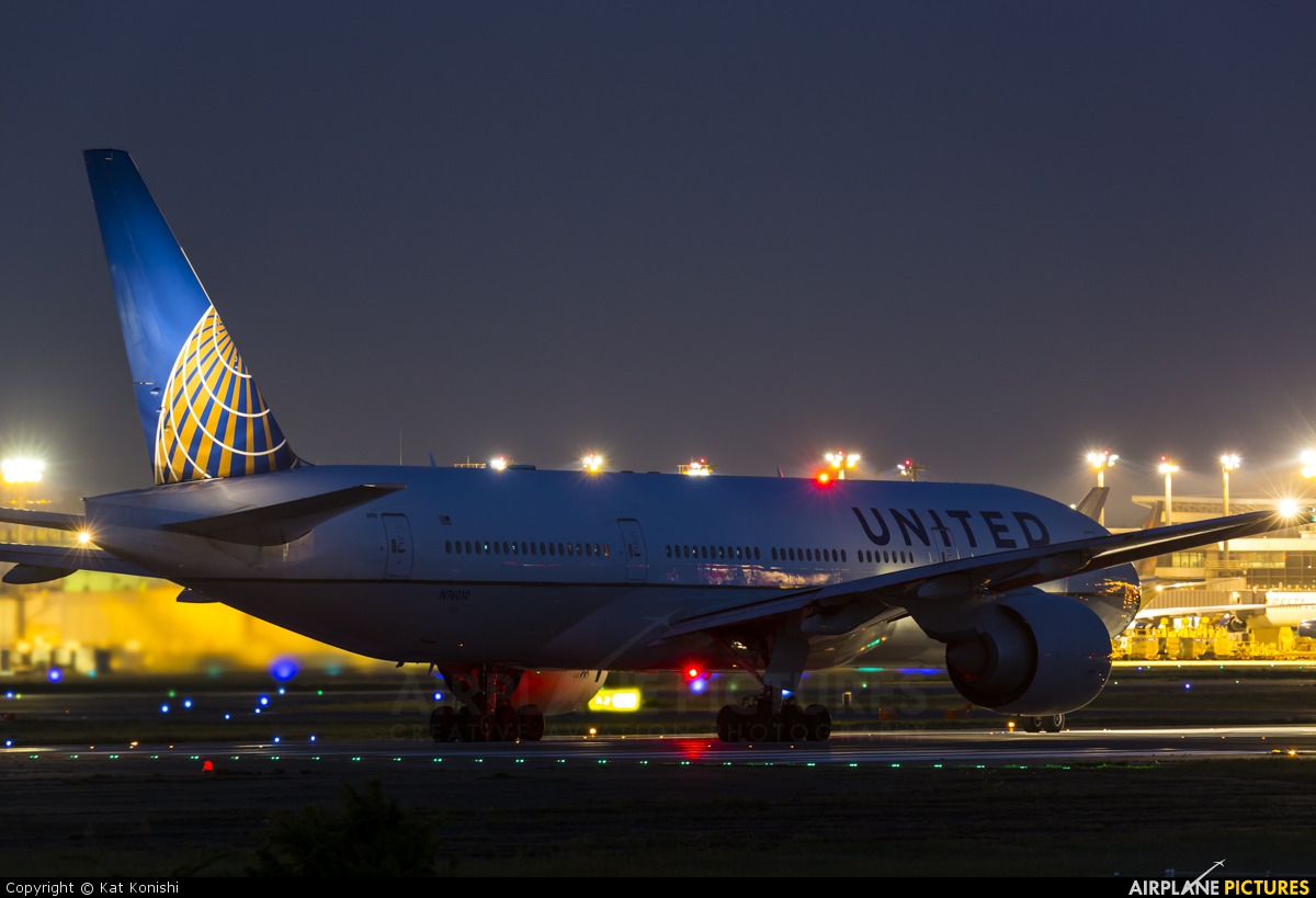 United Airlines N76010 aircraft at Tokyo - Narita Intl