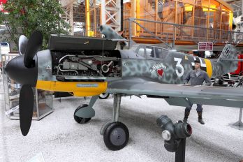 19310 / 3 - Germany - Luftwaffe (WW2) Messerschmitt Bf.109G