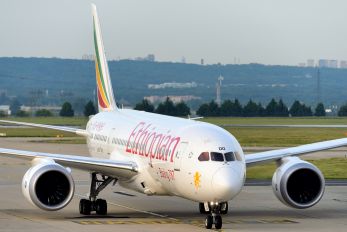 ET-AOO - Ethiopian Airlines Boeing 787-8 Dreamliner