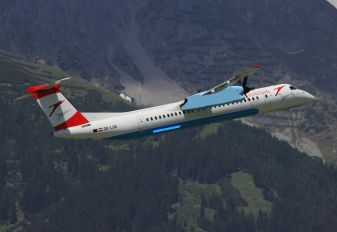 OE-LGE - Austrian Airlines/Arrows/Tyrolean de Havilland Canada DHC-8-400Q / Bombardier Q400