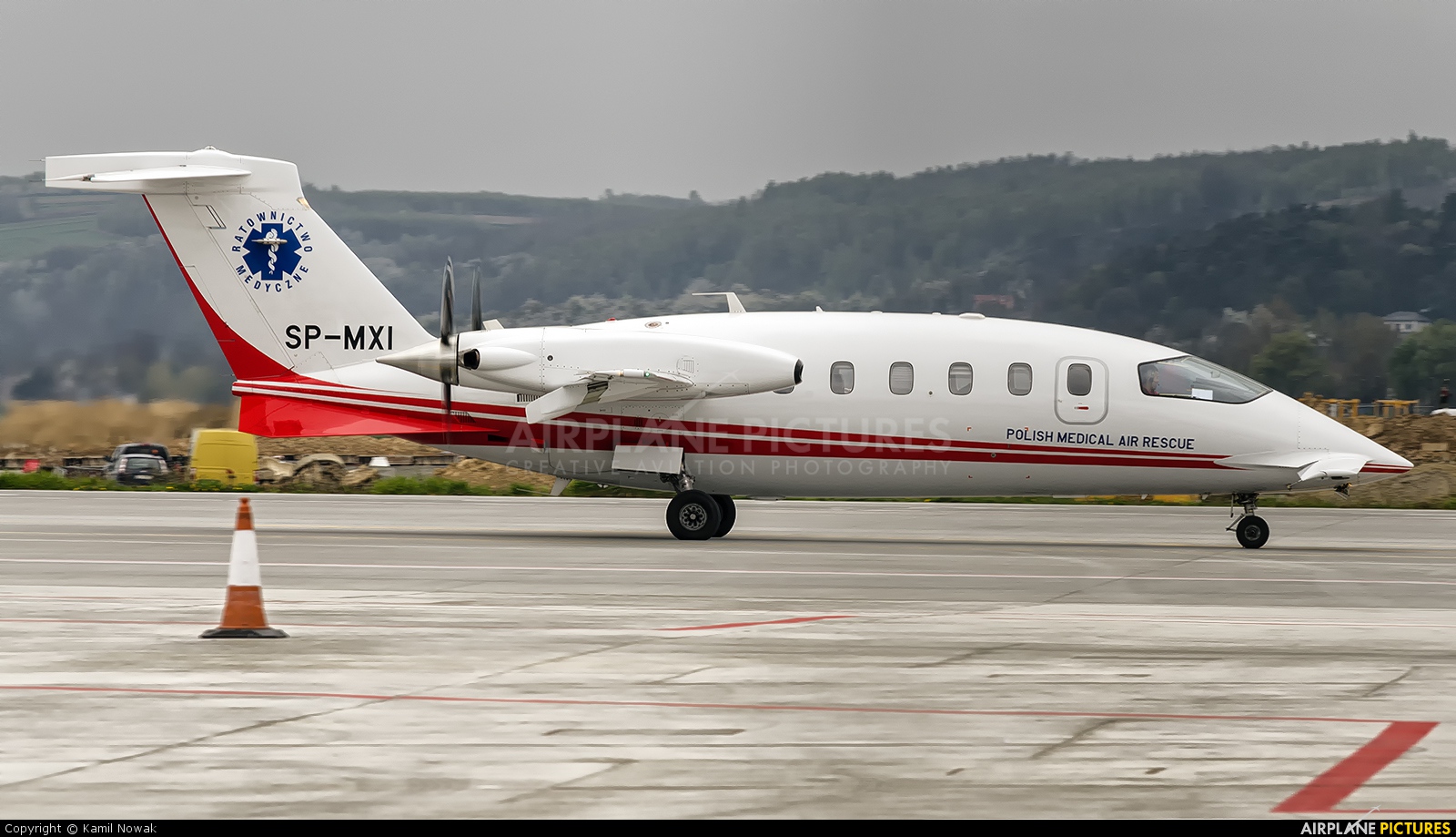 Polish Medical Air Rescue - Lotnicze Pogotowie Ratunkowe SP-MXI aircraft at Kraków - John Paul II Intl