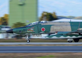 47-6905 - Japan - Air Self Defence Force Mitsubishi RF-4E Kai