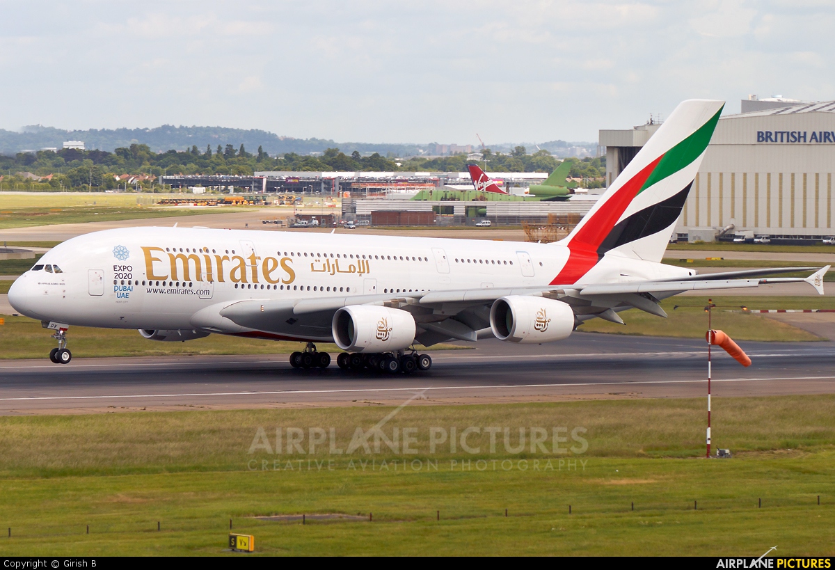 Emirates Airlines A6-EDV aircraft at London - Heathrow