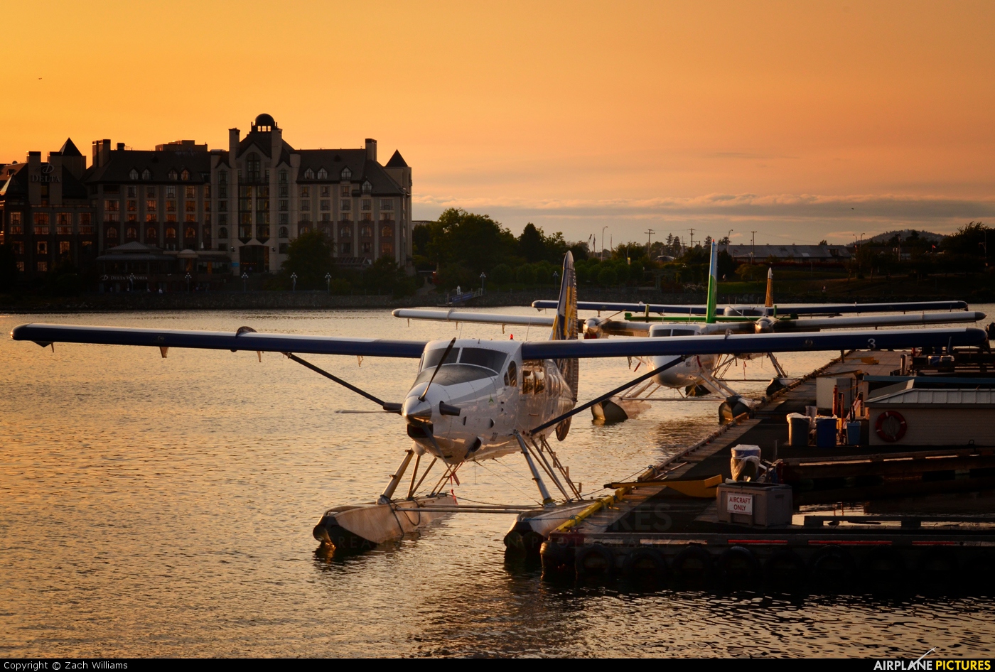 Harbour Air C-FHAX aircraft at Victoria Harbour, BC