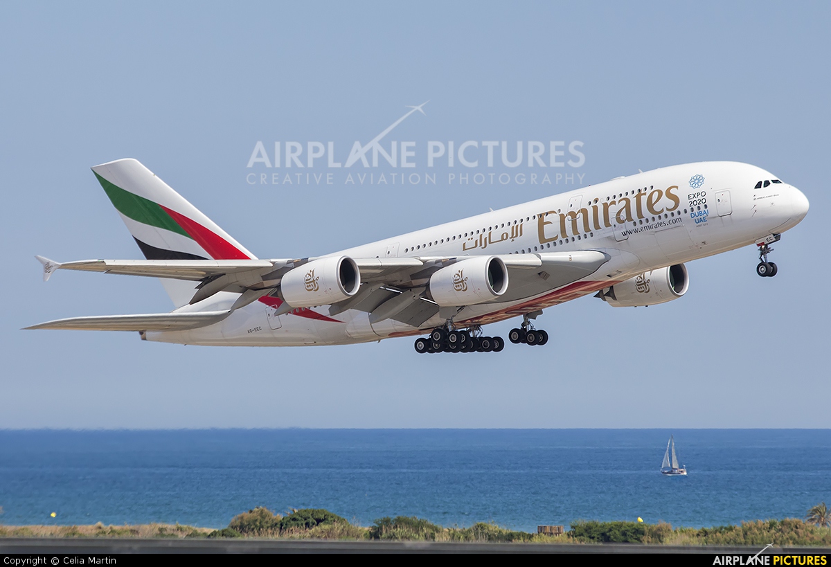 Emirates Airlines A6-EEC aircraft at Barcelona - El Prat