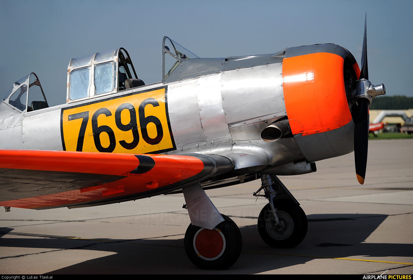 Private N696RE aircraft at Pardubice